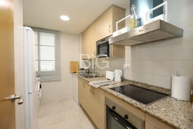Piso amueblado de 2 hab. en alquiler — 16