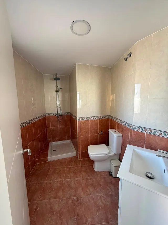Encantadora casa adosada en Los Boliches, Fuengirola – a solo 600 m de la playa — 14
