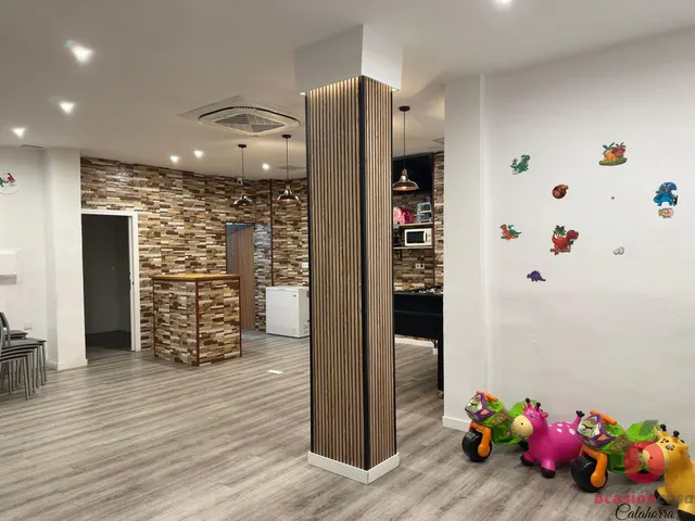 LOCAL COMERCIAL REFORMADO 2024 - JUNTO PLAZA MEDIODÍA — 5