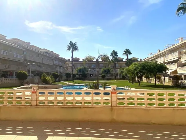 Se vende apartamento en Gran Alacant (Santa Pola) | Planta b - foto 2