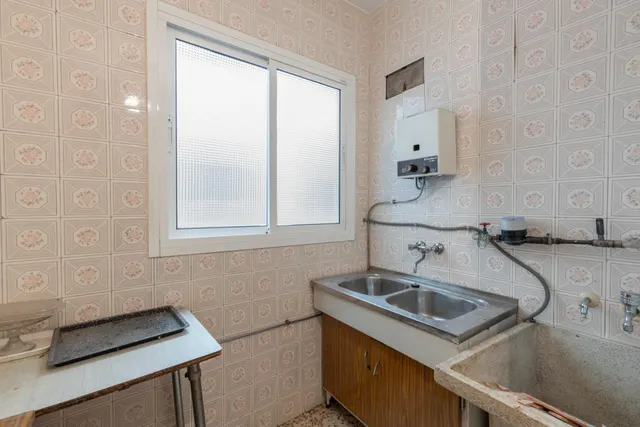 Piso con terraza y gran potencial junto a Camino de Ronda — 19