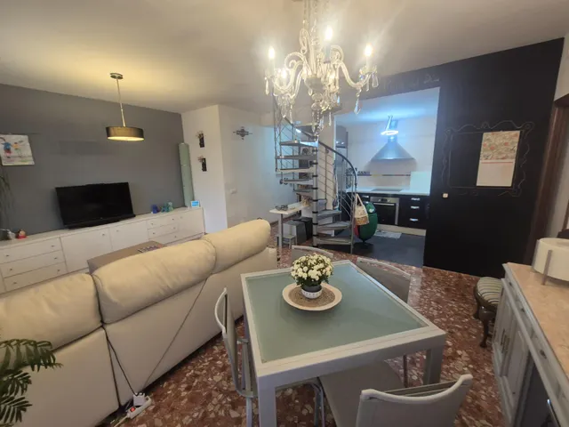 Magnifico piso tipo duplex con amplia terraza con piscina y trastero en villafranca!!! — 17