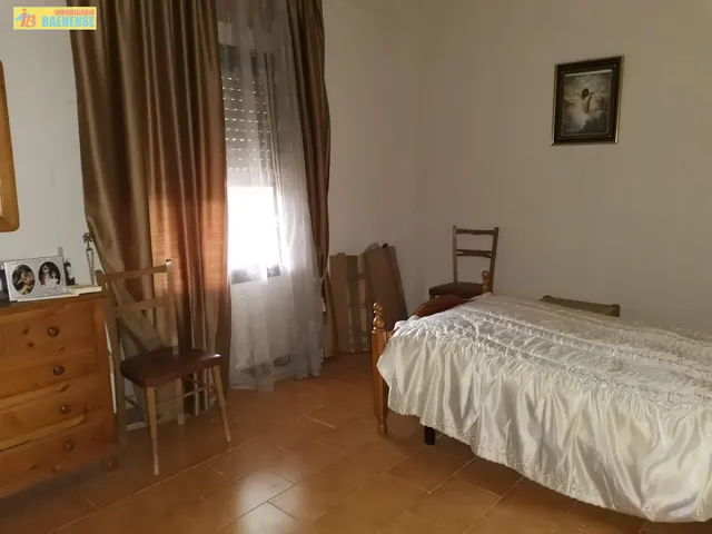 Chalet en venta — 12