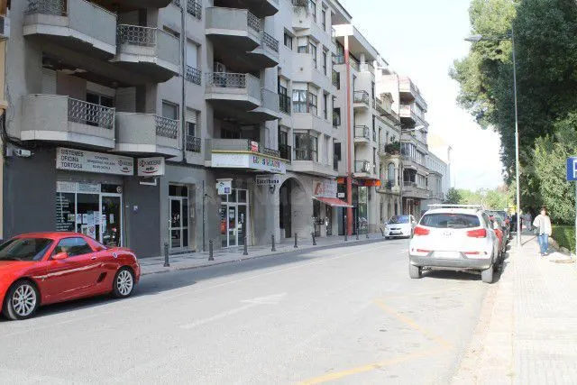 Local comercial 150m² en alquiler - Centre - foto 3