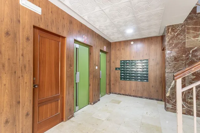 PISO CON GARAJE EN AV. PULIANAS — 25