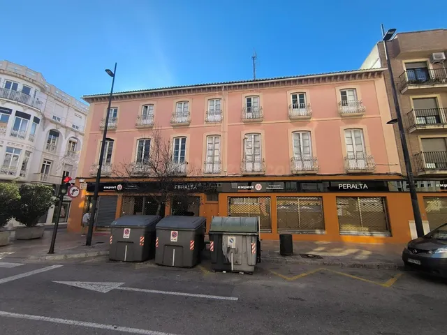 EDIFICIO EN EL CENTRO DE GANDIA (VALENCIA) - foto 3