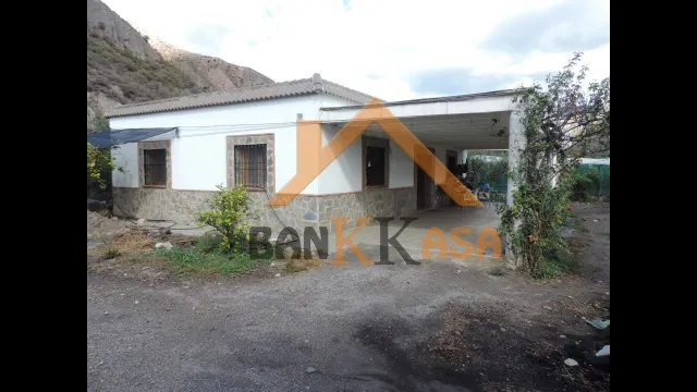 SE VENDE CASA CON TERRENO EN CHERÍN (UGÍJAR) PROVINCIA DE GRANADA — 17