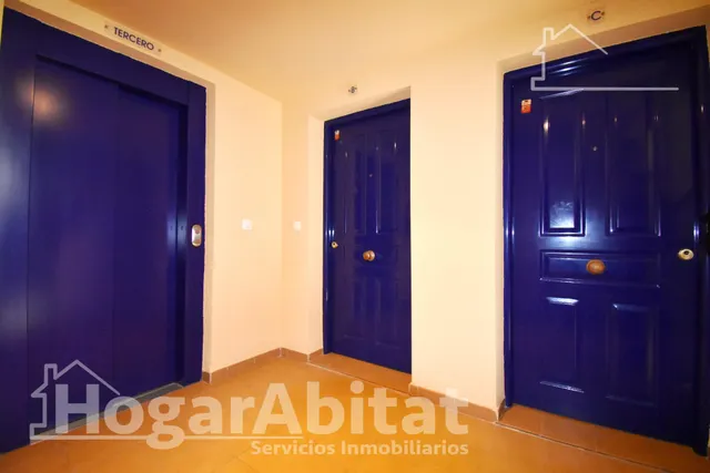 Playa a escasos 100 metros en este luminoso apartamento con terraza y piscina — 50