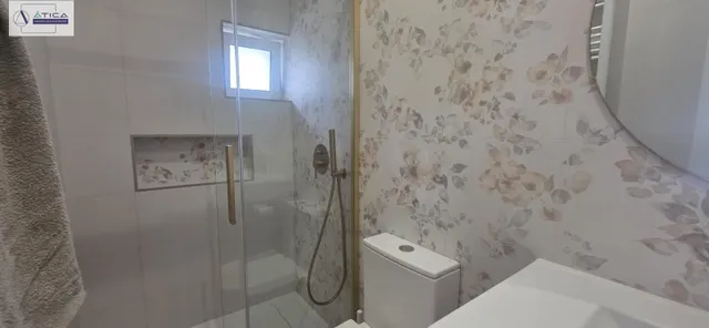 UNA VIVIENDA PARA ENTRAR, SENTIRTE EN CASA Y DISFRUTAR — 14