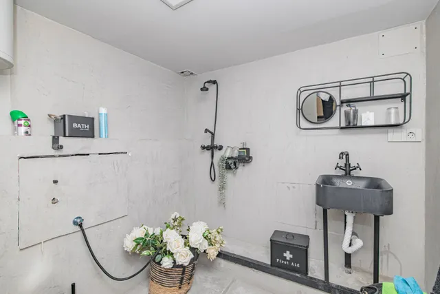 Se vende espectacular espacio comercial reformado en el corazón de Granada — 6