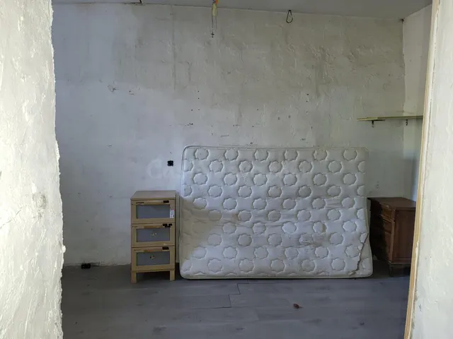 CASA CON TERRENO EN BENIAJAN, MURCIA. — 5