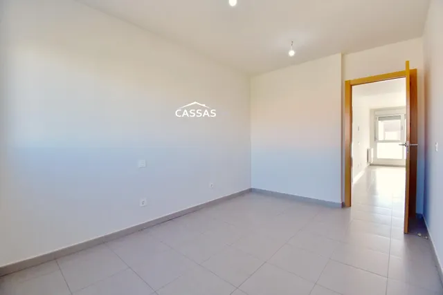 Soto del HENARES - 2 habitaciones, 2 plazas de garaje y trastero. — 28