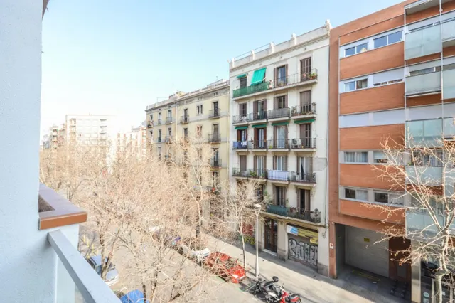 Piso 3 habitaciones 60m² en alquiler - Eixample — 16