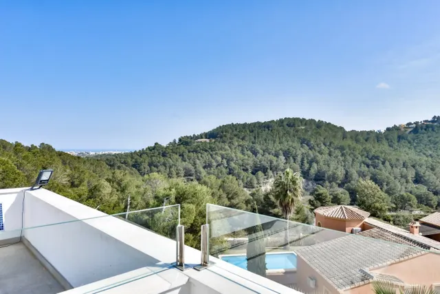 Impresionante villa moderna en una ubicación privilegiada con vistas al mar — 6