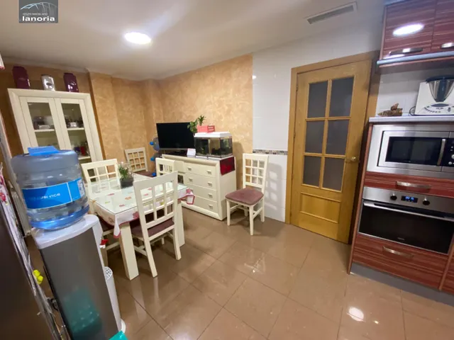 Grupo la Noria VENDE ADOSADO Amueblado y Equipado. Zona Barrio IMAGINALIA — 9