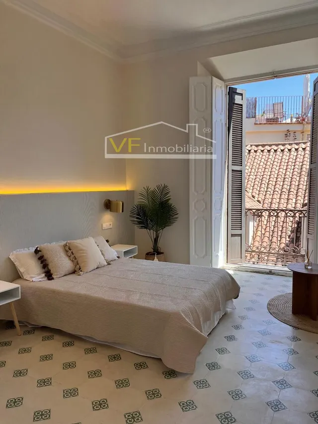 ¡Donde la elegancia clásica se encuentra con las mejores vistas de Málaga! — 39
