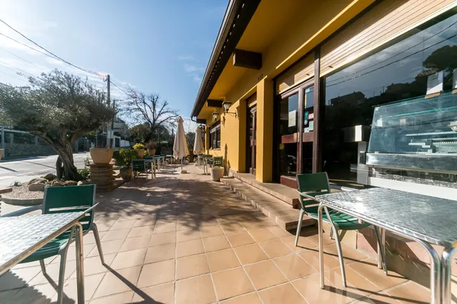 Restaurante con casa en preciosa ubicación de Cerdanyola — 43