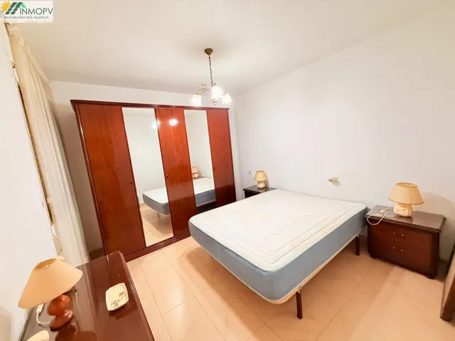 Se vende gran piso de 92m2 con 3 habitaciones dobles en zona rio cervol! 1ª planta edificio sin ascensor! — 19