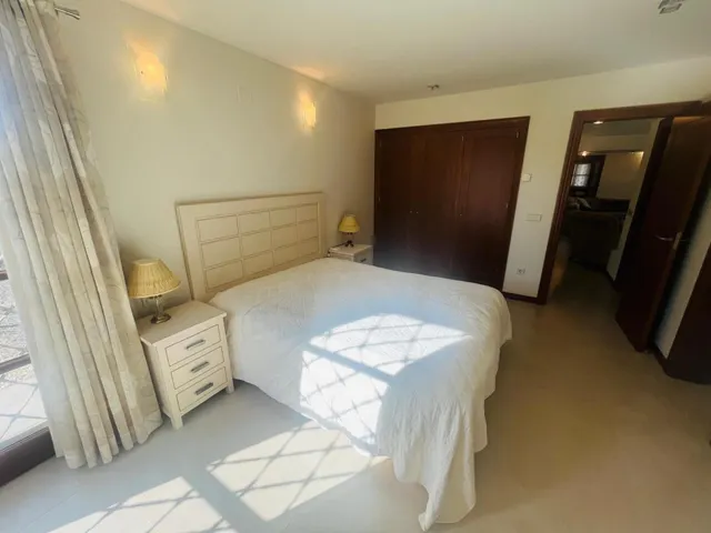 Villa 4 habitaciones 360m² en venta - Jerónimo Y Avileses — 29