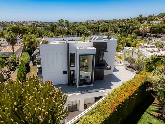 Chalet 4 habitaciones 553m² en venta - Marbella — 40