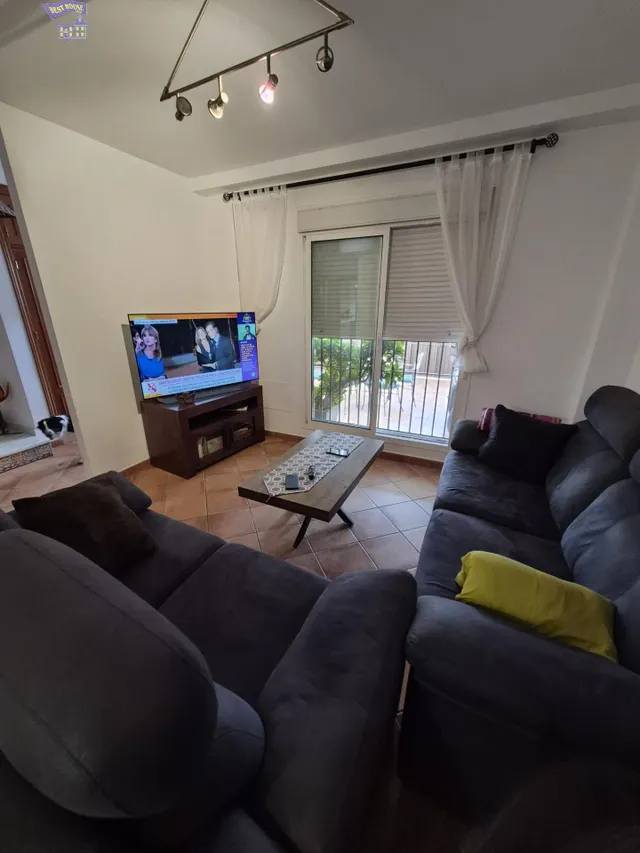 SE VENDE UNIFAMILIAR EN ZONA DEL PORTICHUELO — 15