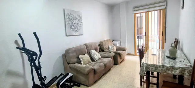 ¡OPORTUNIDAD!  PISO DE DOS DORMITORIOS EN PLANTA BAJA, XIRLES (POLOP) — 3