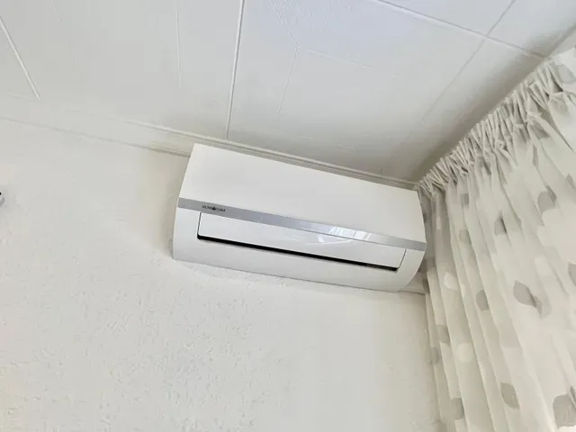 Amplio y Luminoso Piso en Can Rull, Sabadell por solo €329.000 — 18