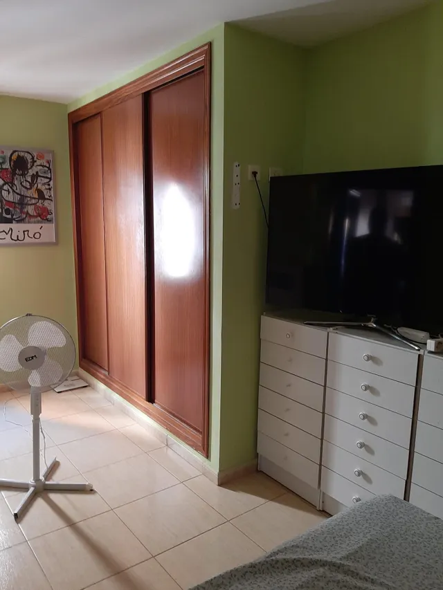 Los Abrigos. Piso 2 habitaciones, balcon, vistas, ascensor,  y lavadero — 10