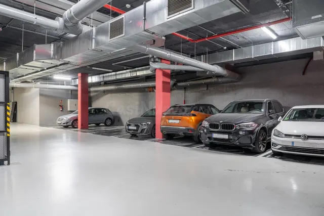 Plaza parking 10m² alquiler Barcelona Eixample - foto 5