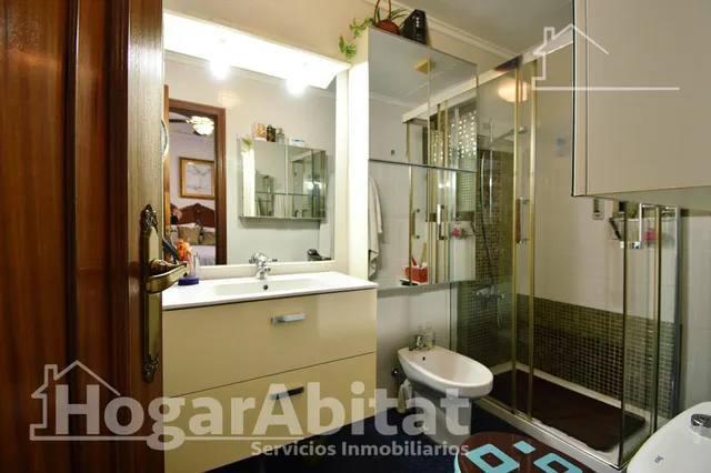 PRECIOSA CASA CON TERRAZA Y GARAJE EN ENTORNO NATURAL — 45