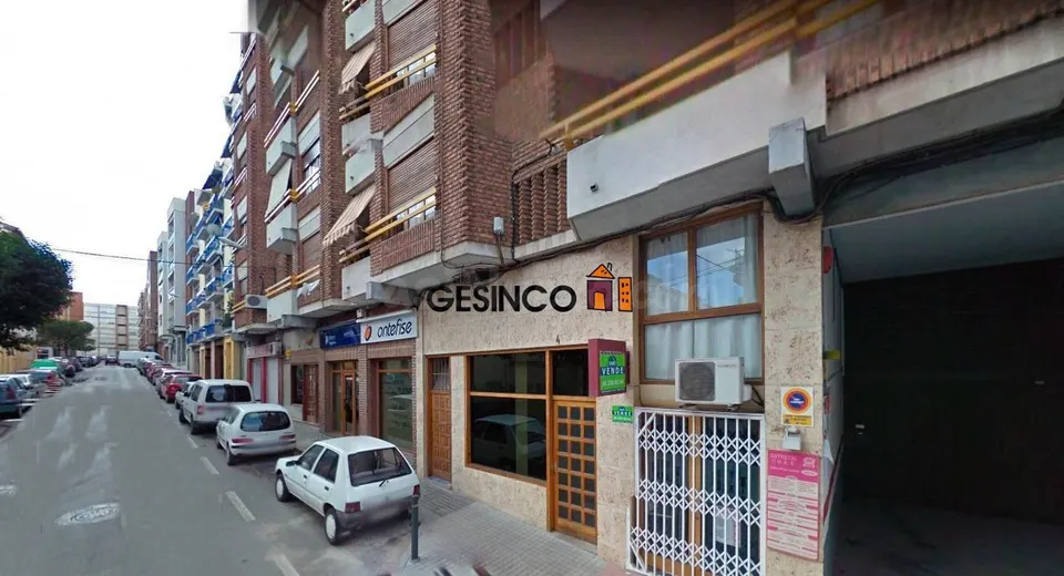 LOCAL COMERCIAL EN VENTA EN ONTINYENT - UBICACIÓN CÉNTRICA