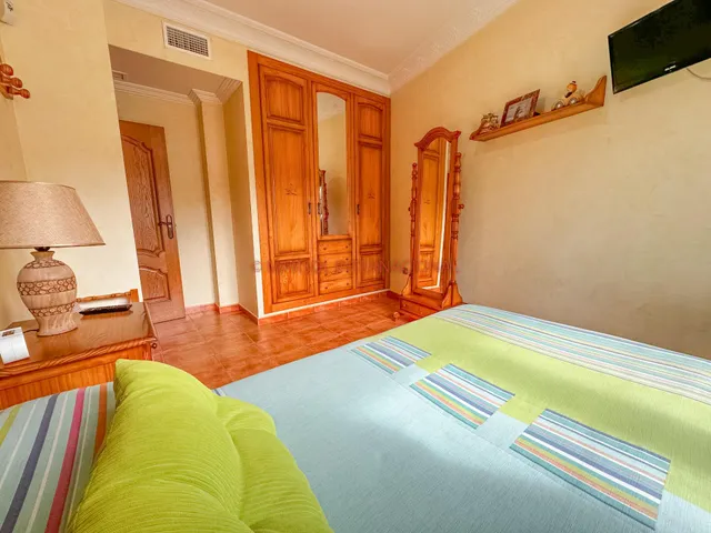 CASA DE NUEVA CONSTRUCCIÓN, AÑO 2011 EN ORIHUELA — 11