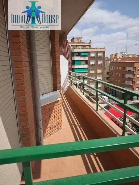PISO EN VENTA ZONA FRANCISCANOS — 25