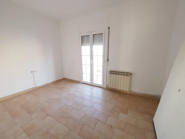 SE VENDE PISO EN IGUALADA, ZONA PONENT