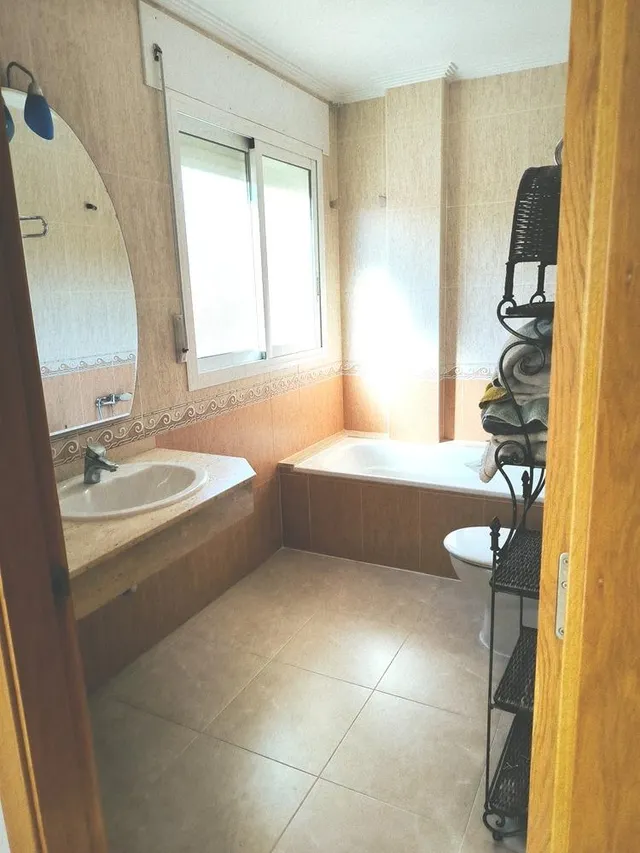 Duplex de 5 dormitorios y sotano privado — 27