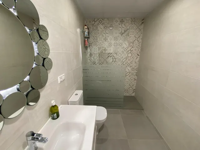 Alquiler de Piso 3 Dormitorios 2 Baños Vista al Mar — 40