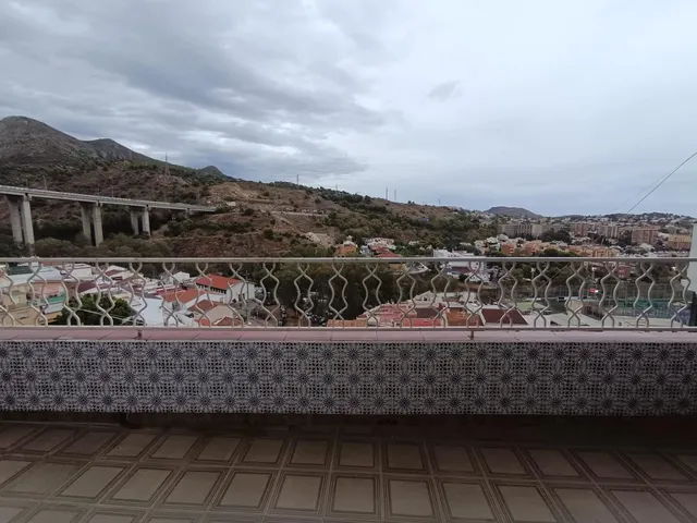 Amplia y Luminosa Casa en Pedregalejo Alto — 21