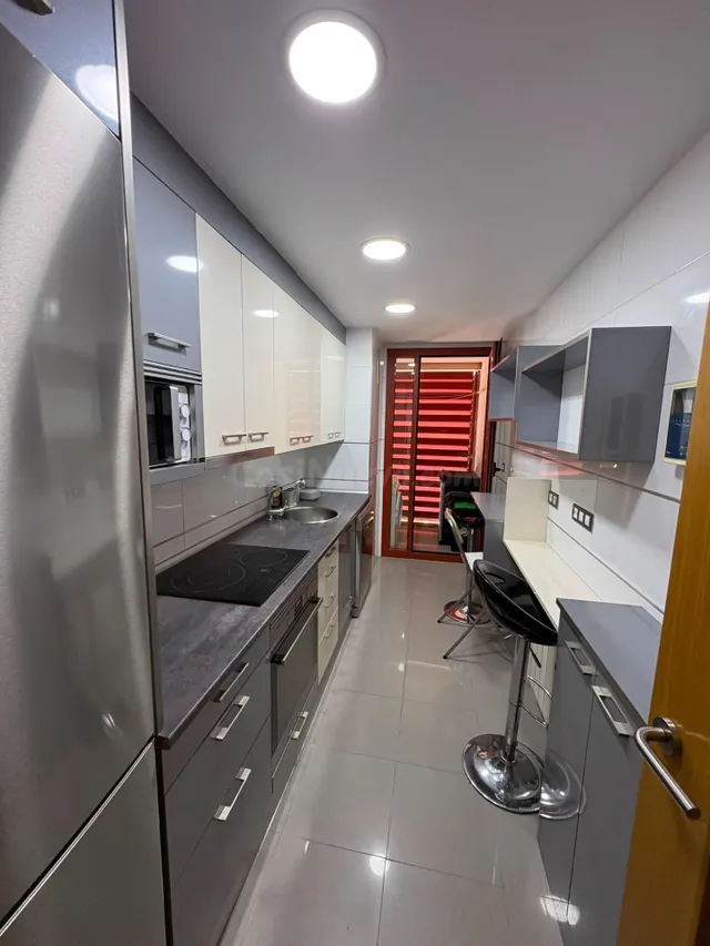 APARTAMENTO EN ALQUILER EN VILLA DEL PRADO, CON ZONAS COMUNES DE PISCINA Y PÁDEL — 4