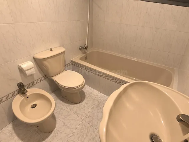 CASA ADOSADA EN VENTA CON 2 VIVIENDAS INDEPENDIENTES - foto 5
