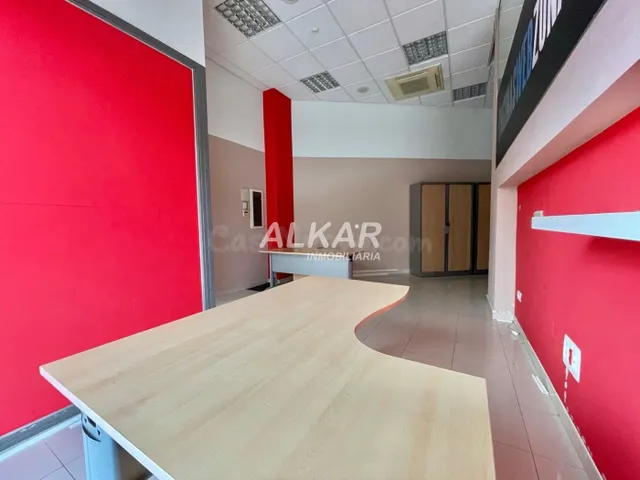 Oficina en alquiler - foto 2