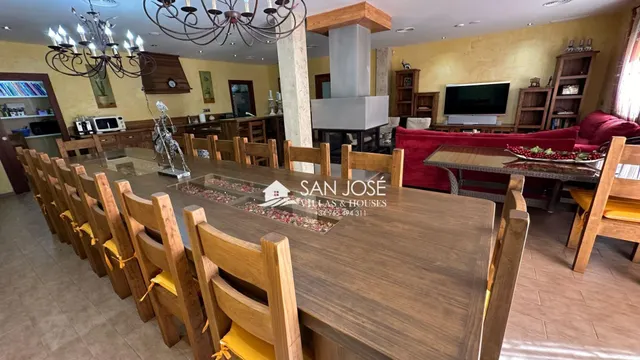 VENTA DE ESPECTACULAR CHALET DE LUJO EN ASPE, ZONA CARRETERA DE HONDON — 19