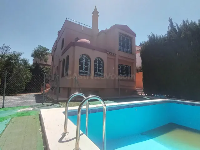VILLA DE LOS CIPRESES - Exclusiva villa independiente con piscina privada en Villas Blancas (Albolote – Granada) — 3