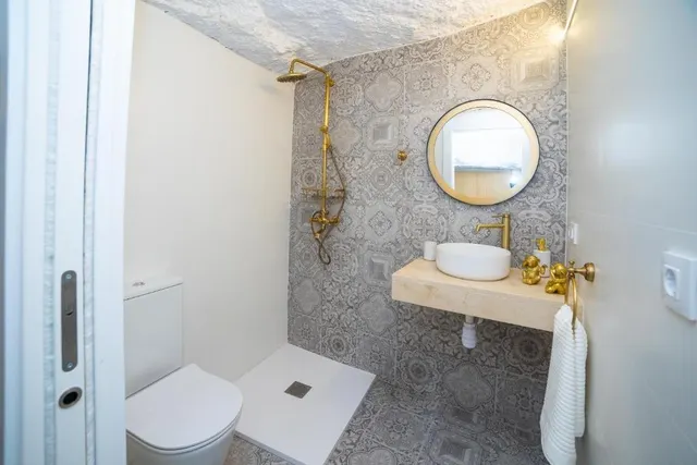 Complejo rural de 4 alojamientos dedicado a alquiler vacacional en Alcalá del Júcar: una joya para inversores — 42