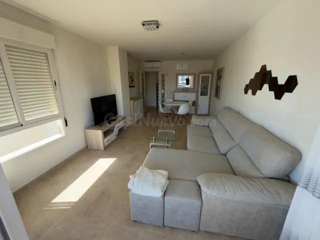 Se alquila para todo el año 1500€, Vivienda de 3 dor. 2 baño - foto 3