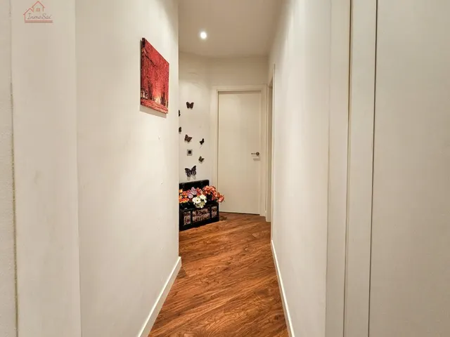 Inmueble en venta con terraza, plaza de garaje y trastero junto al Metro Urgel! — 38