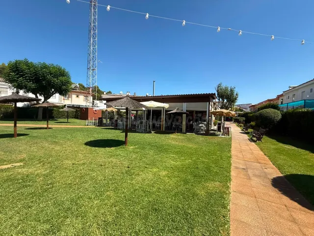Adosado 5 habitaciones 162m² en venta - Zona Vega - foto 3