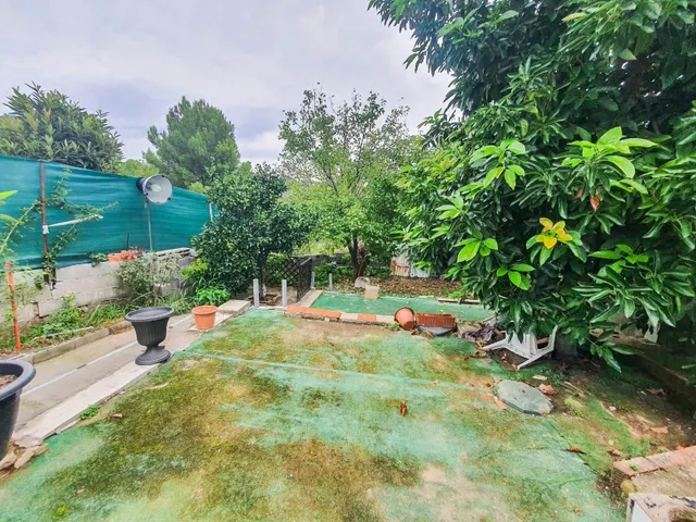 Casa independiente en venta con piscina y pozo propio en Mas d´En Gall, Esparreguera — 34