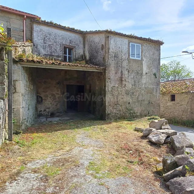 CASA EN VENTA PARA RESTAURAR