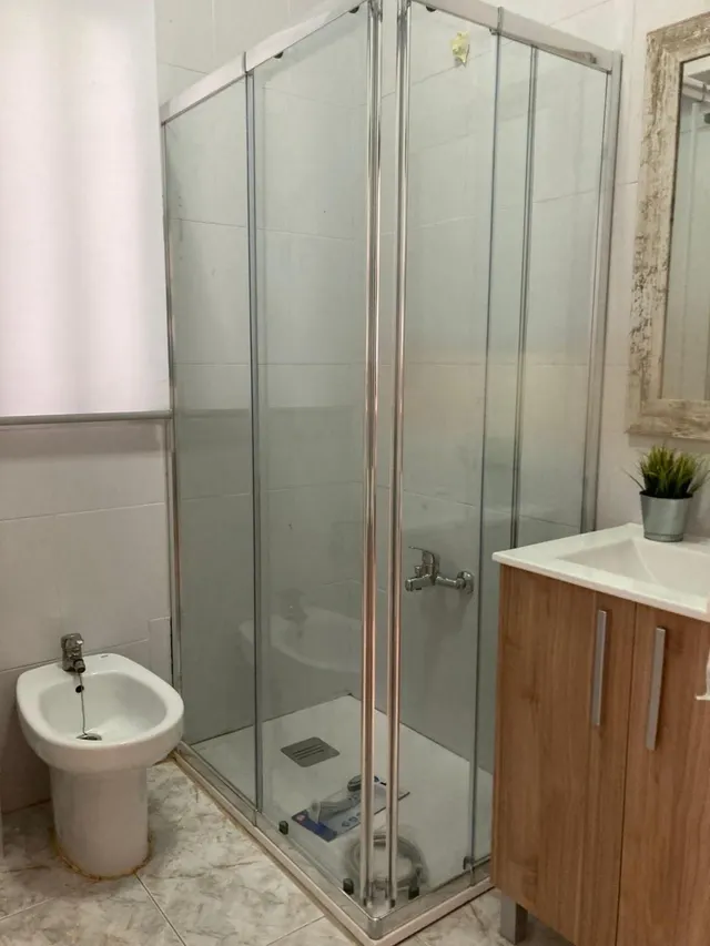 Piso Reformado en el Centro de Cáceres - Oportunidad Única — 8