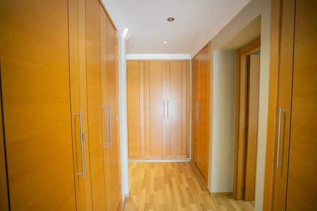 Precioso y lujoso apartamento con vistas al mar en Monte paraíso, en la Milla de Oro. Marbella — 19